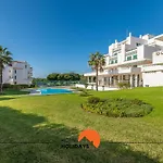 Apartamento #071 Beachside Relax & Comfort Albufeira