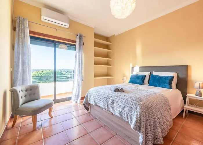 Appartement #071 Maria Luisa By Holidays *