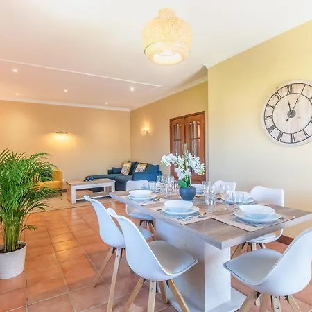 #071 Maria Luisa By Holidays Apartment *