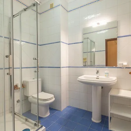 #071 Maria Luisa By Holidays شقة